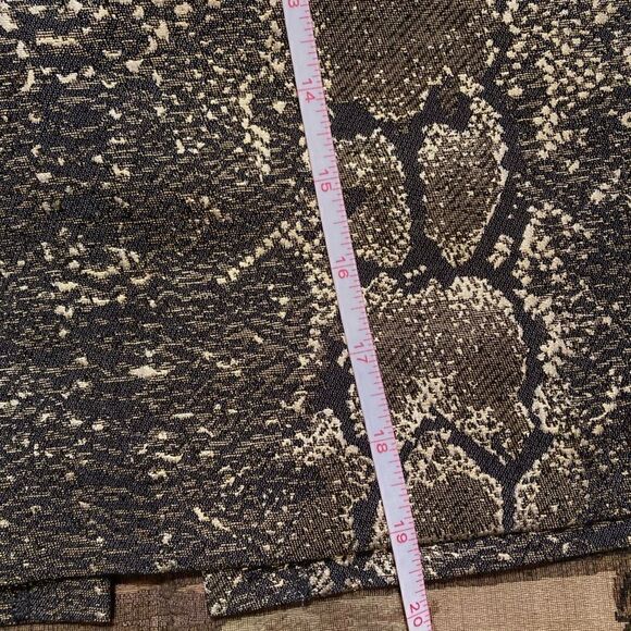 Metallic Gold Snake Skin Skirt - Picture 11 of 12